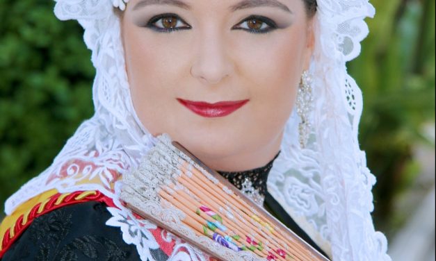 Melody Ramírez, candidata 2018 de la Hoguera Avenida Costa Blanca – Entreplayas
