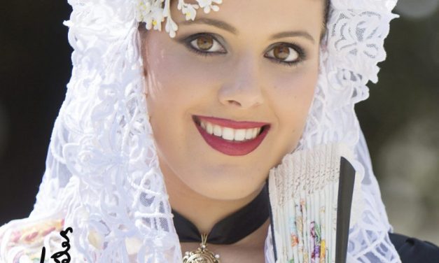 Marina Patón, candidata 2018 de la Hoguera Avenida de Loring-Estación