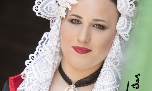 Patricia Molina, candidata 2018 de la Hoguera Calderón de la Barca – Plaza de España