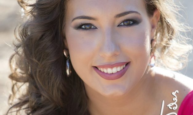 Carolina Pérez, candidata 2018 de la Hoguera Don Bosco