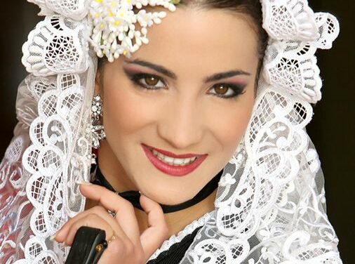 Elena Valls, candidata 2018 de la Hoguera Explanada