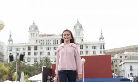 Hoguera Port d’Alacant. Candidata Infantil 2017