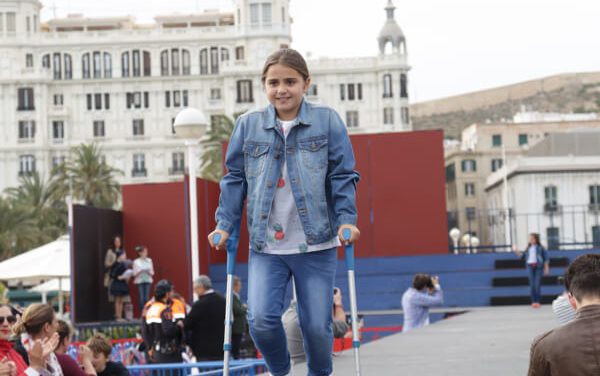 Hoguera Puente-Villavieja. Candidata Infantil 2017