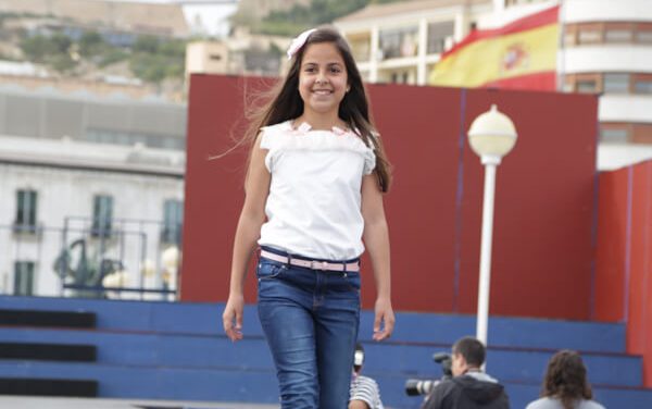 Hoguera Tómbola. Candidata Infantil 2017