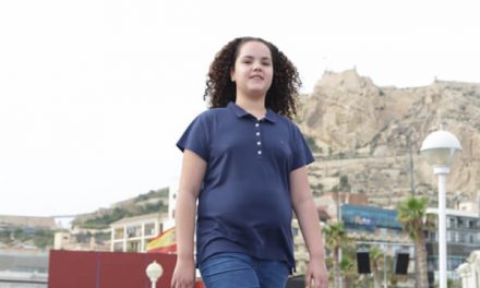 Hoguera Nou Alacant. Candidata Infantil 2017