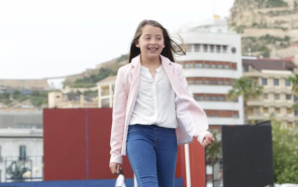 Hoguera Princesa Mercedes. Candidata Infantil 2017