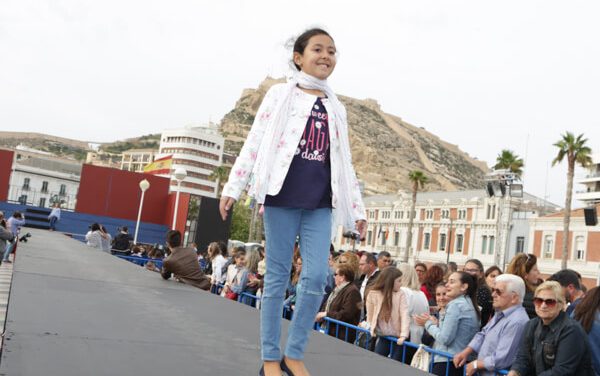 Hoguera José María Py. Candidata Infantil 2017