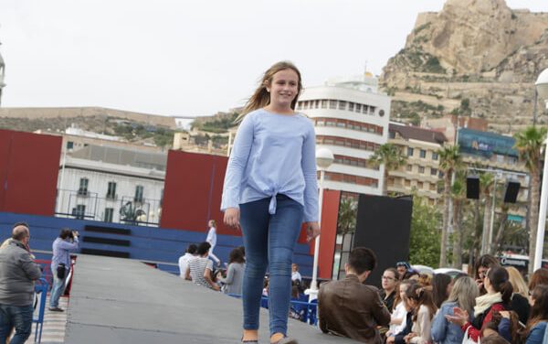 Hoguera Benito Pérez Galdós. Candidata Infantil 2017