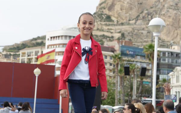 Hoguera San Blas. Candidata Infantil 2017