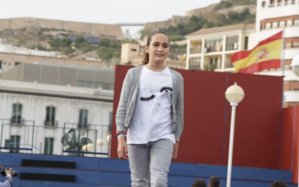 Hoguera Portuarios-Pla del Bon Repós. Candidata Infantil 2017
