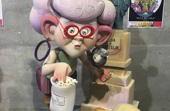 Los ninots infantiles pugnan por ser el mejor en Elda